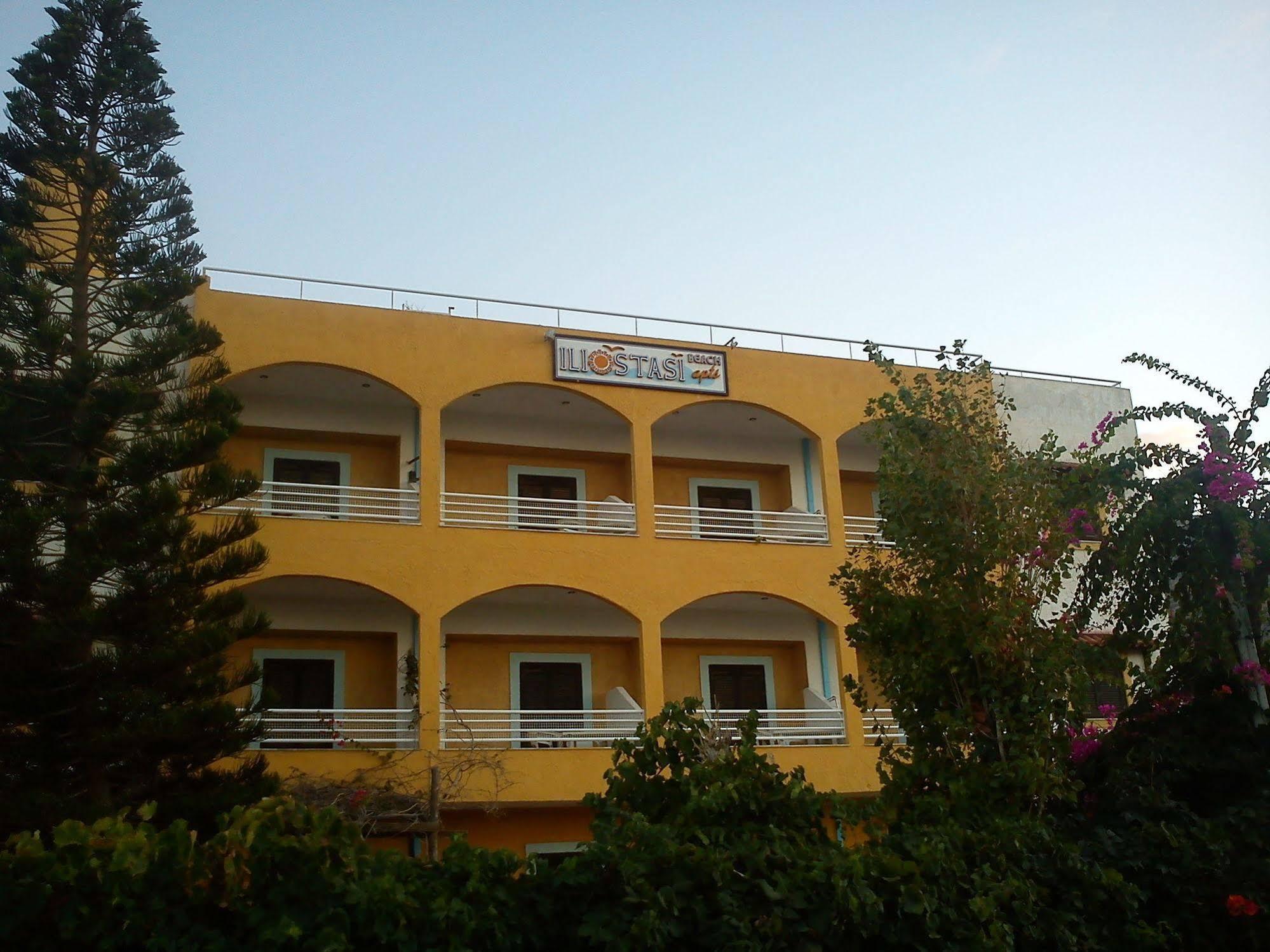 Iliostasi Beach Apartments Hersonissos  Exterior foto