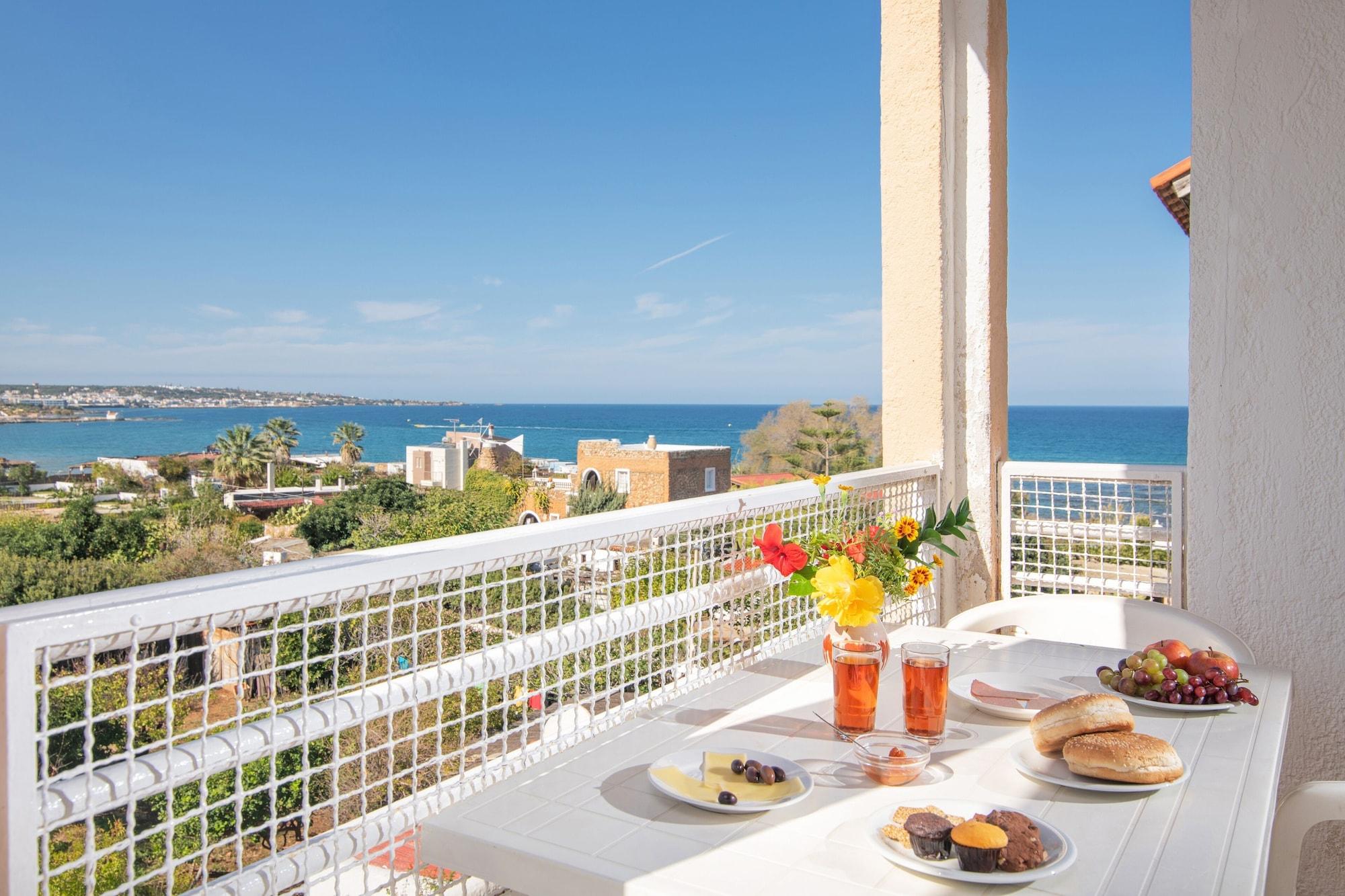 Iliostasi Beach Apartments Hersonissos  Exterior foto